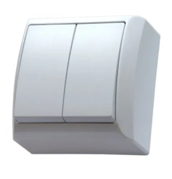 Łącznik hermetyczny świecznikowy 10AX IP20 Bis, biały